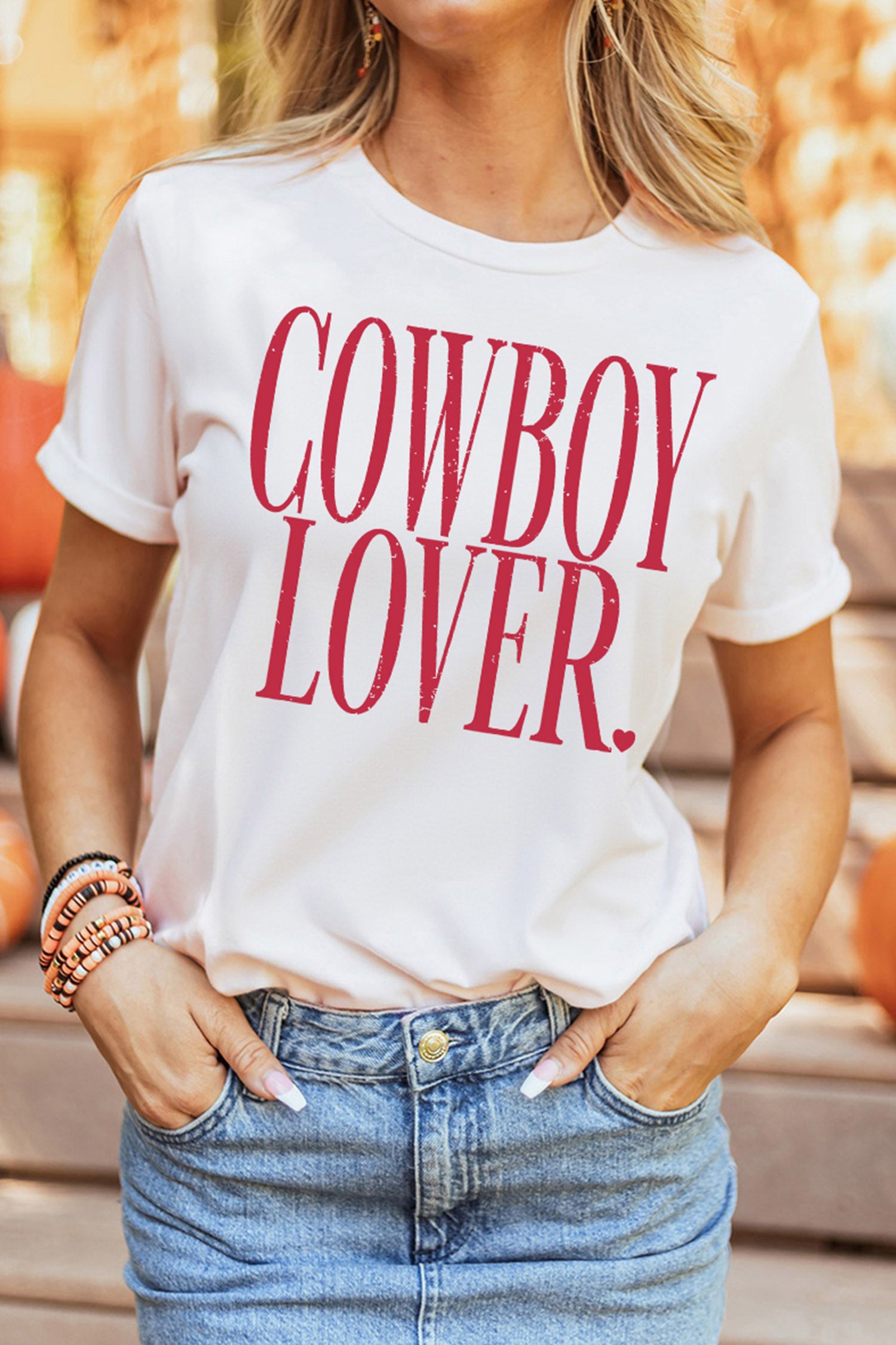 COWBOY LOVER Graphic Tee