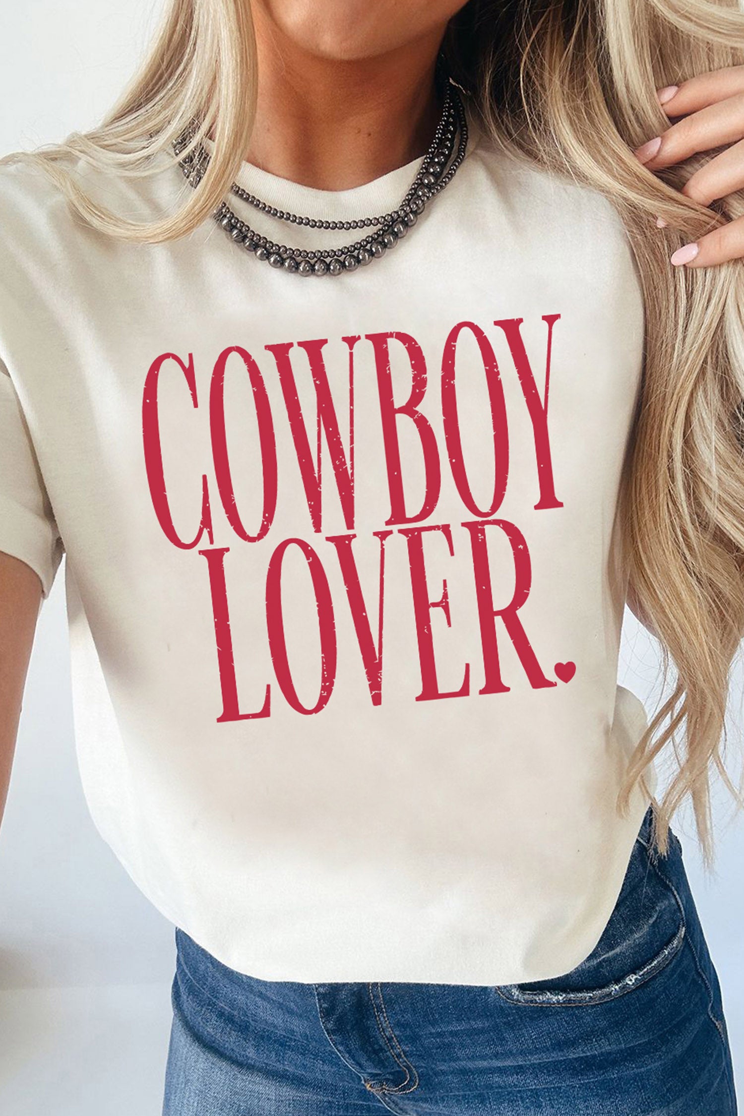 COWBOY LOVER Graphic Tee