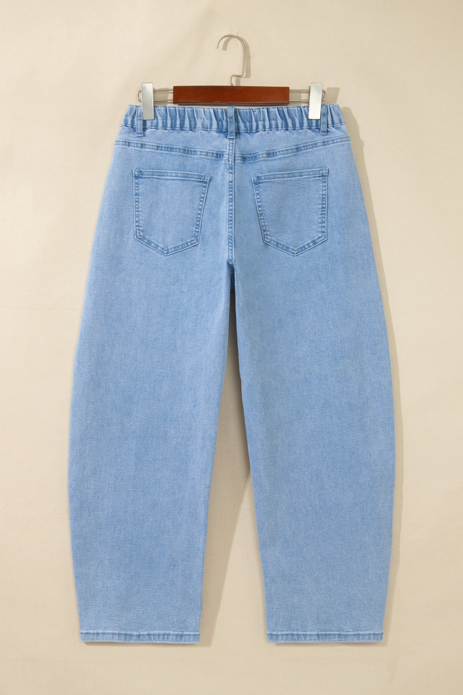 Ankle-length Barrel Jeans