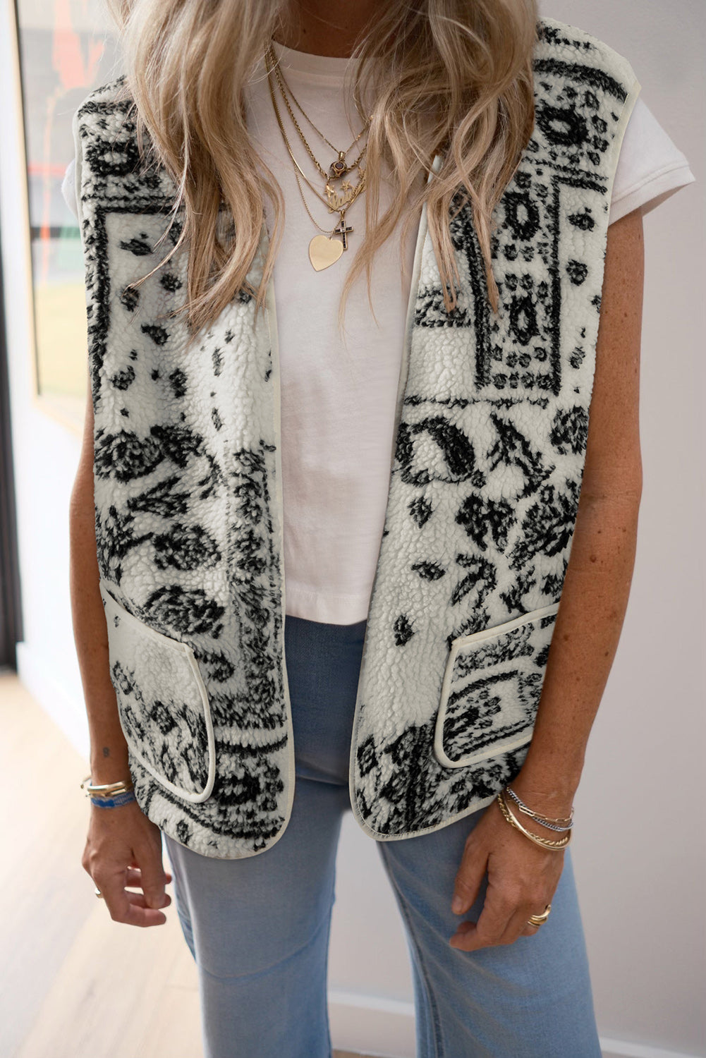 Sherpa Paisley Print Pocketed Vest
